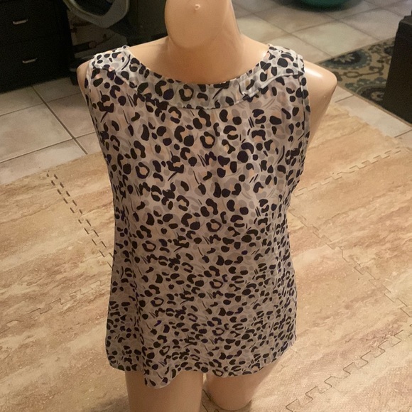 Ann Taylor LOFT Leopard Print Piped Mixed Media Shell Blouse - Picture 1 of 6